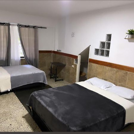メデジンCasa Al Frente Del Pueblito Paisaアパートメント エクステリア 写真